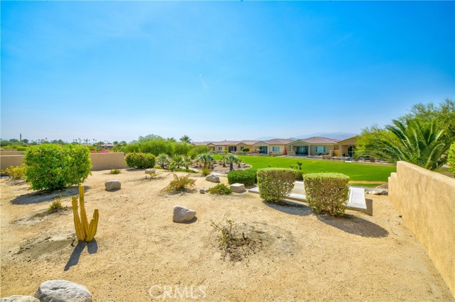 67263 S Chimayo Drive, Cathedral City CA: https://media.crmls.org/medias/6dd804cb-9cce-478d-89b2-8323919c003c.jpg