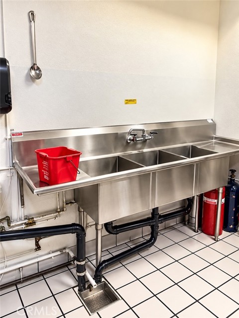  Commercial for Sale in Lancaster, California