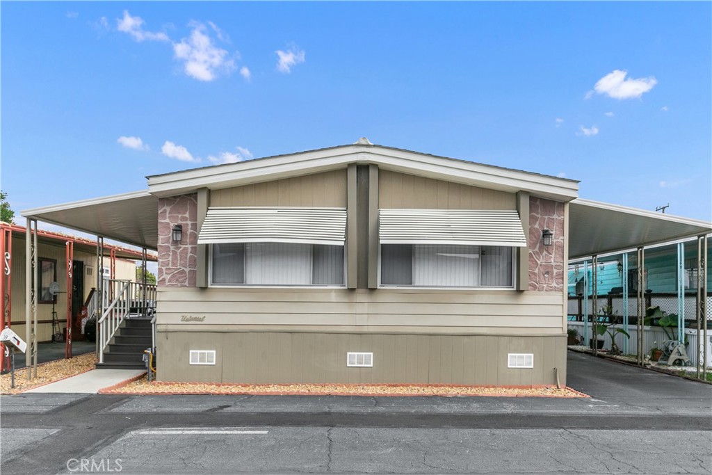 21711 Vera St. 39, Carson, CA 90745