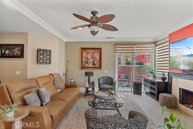 Detail Gallery Image 12 of 50 For 6216 Greenbrier Dr, Huntington Beach,  CA 92648 - 3 Beds | 2/1 Baths