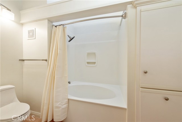 Detail Gallery Image 26 of 34 For 33 Sandpiper, Irvine,  CA 92604 - 4 Beds | 2 Baths