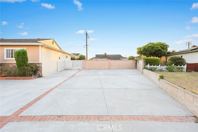 11315 Groveside Avenue, Whittier CA: https://media.crmls.org/medias/6ddab899-696d-4ad4-be95-a56088a4ec09.jpg