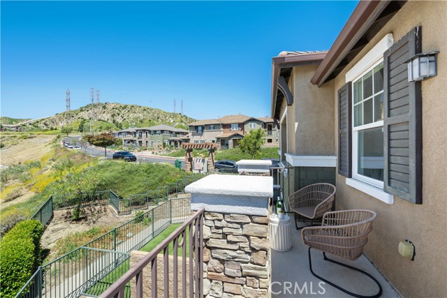 Detail Gallery Image 22 of 33 For 16414 W Nicklaus Dr #145,  Sylmar,  CA 91342 - 3 Beds | 2/1 Baths