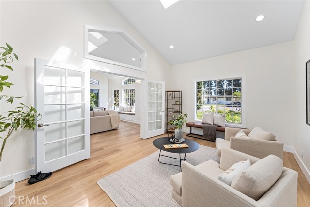 Detail Gallery Image 17 of 54 For 8311 20th St, Westminster,  CA 92683 - 4 Beds | 2 Baths