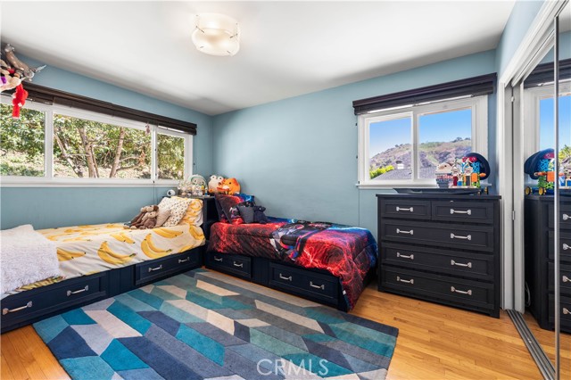 Detail Gallery Image 17 of 33 For 3629 Loadstone Dr, Sherman Oaks,  CA 91403 - 3 Beds | 2 Baths