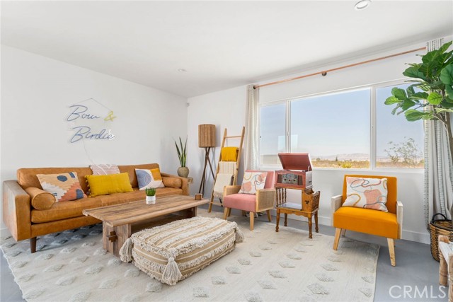 Detail Gallery Image 9 of 44 For 473 Bowman, Landers,  CA 92285 - 2 Beds | 1 Baths