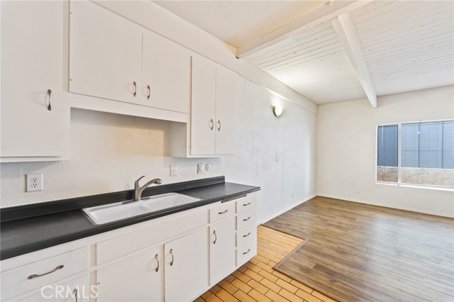 Detail Gallery Image 10 of 15 For 102 Avenida Pelayo #B,  San Clemente,  CA 92672 - 1 Beds | 1 Baths