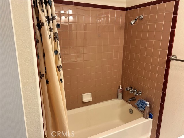 Detail Gallery Image 10 of 27 For 10443 Nate Way, Santee,  CA 92071 - 4 Beds | 2 Baths