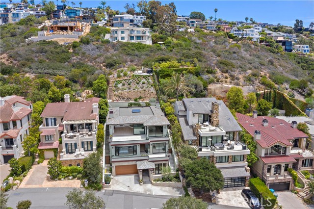 Detail Gallery Image 53 of 64 For 2340 Crestview Dr, Laguna Beach,  CA 92651 - 4 Beds | 5/1 Baths