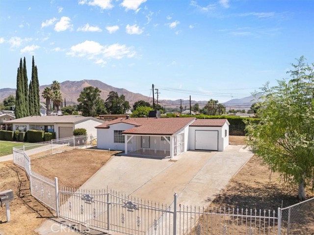 Detail Gallery Image 30 of 40 For 27256 13th St, Highland,  CA 92346 - 3 Beds | 2 Baths