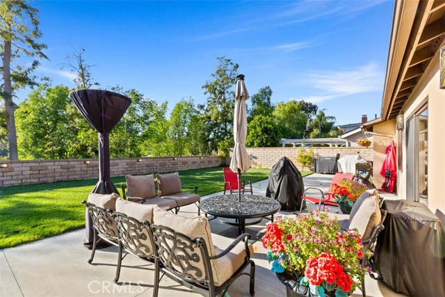 24911 Via Santa Cruz, Mission Viejo CA: https://media.crmls.org/medias/6ddf7d64-45ef-41ce-a784-4158e1f2bfdf.jpg