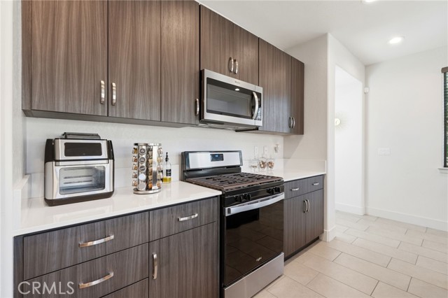 Detail Gallery Image 31 of 67 For 3432 W Good, Visalia,  CA 93277 - 3 Beds | 2/1 Baths