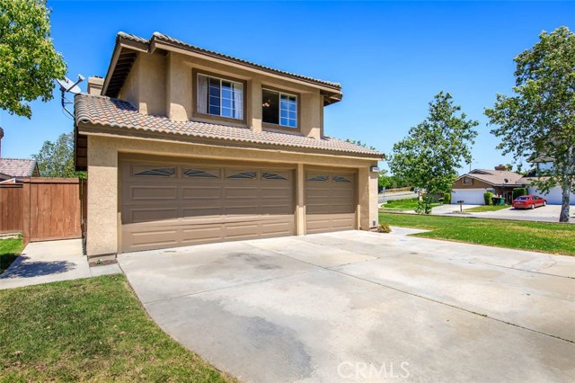 3001 Mountainside Dr, Corona, CA 92882