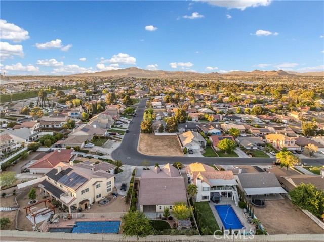 17795 Sunburst Road, Victorville CA: https://media.crmls.org/medias/6de22a63-ae00-44e1-b883-4b6ca30c2504.jpg