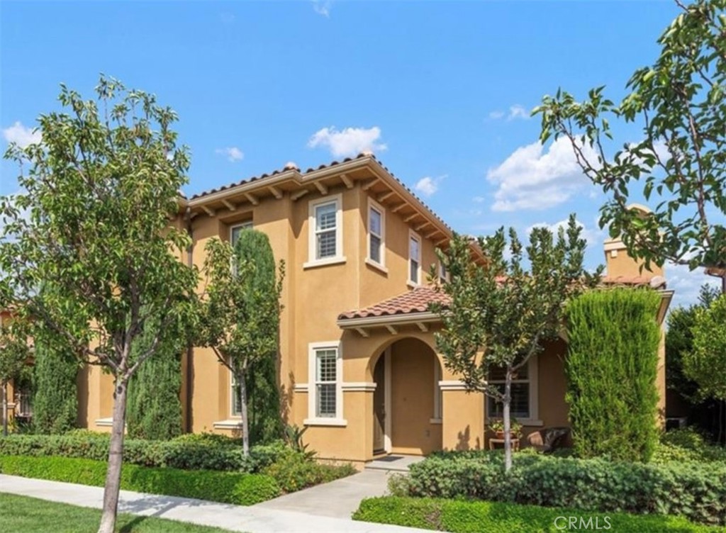 37 Roycroft