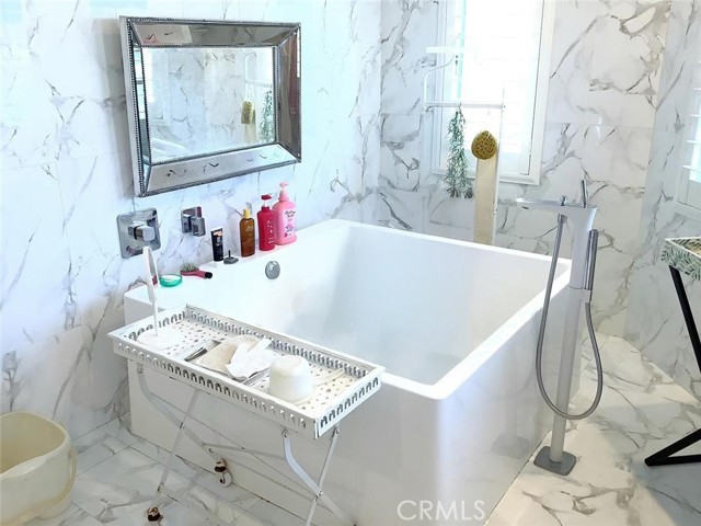 Detail Gallery Image 5 of 39 For Address Is Not Disclosed, Gardena,  CA 90249 - 5 Beds | 4 Baths