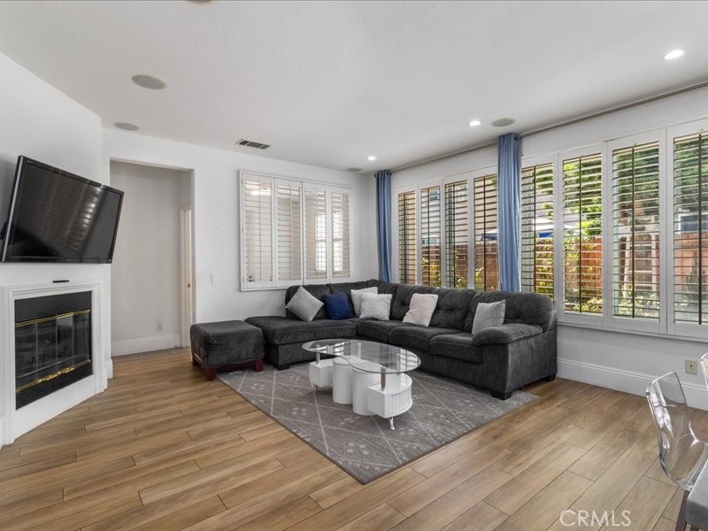 MLS #SB25252976 image #17