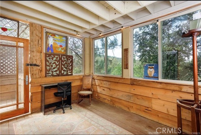 Detail Gallery Image 26 of 27 For 1023 Sandalwood Dr, Lake Arrowhead,  CA 92352 - 3 Beds | 2/1 Baths