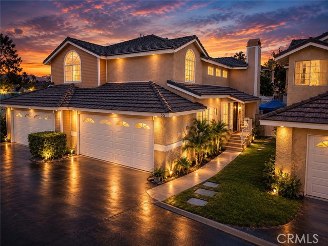 Front Image Thumbnail for CRDW26215355