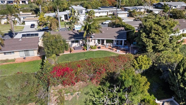 Detail Gallery Image 4 of 38 For 4002 Admirable Dr, Rancho Palos Verdes,  CA 90275 - 4 Beds | 2 Baths