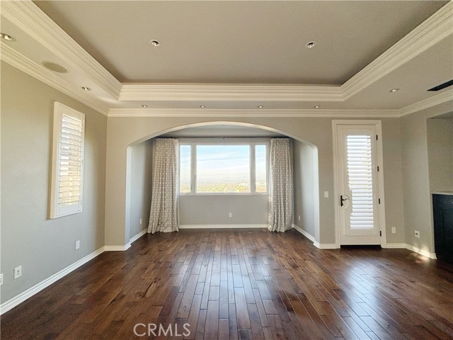 Detail Gallery Image 11 of 34 For 19 Momento, Irvine,  CA 92603 - 5 Beds | 4/1 Baths