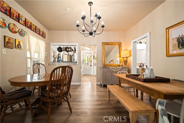 1711 Shasta Street, Anderson CA: https://media.crmls.org/medias/6de43c19-7c81-49cf-bba9-051ab5805fb6.jpg