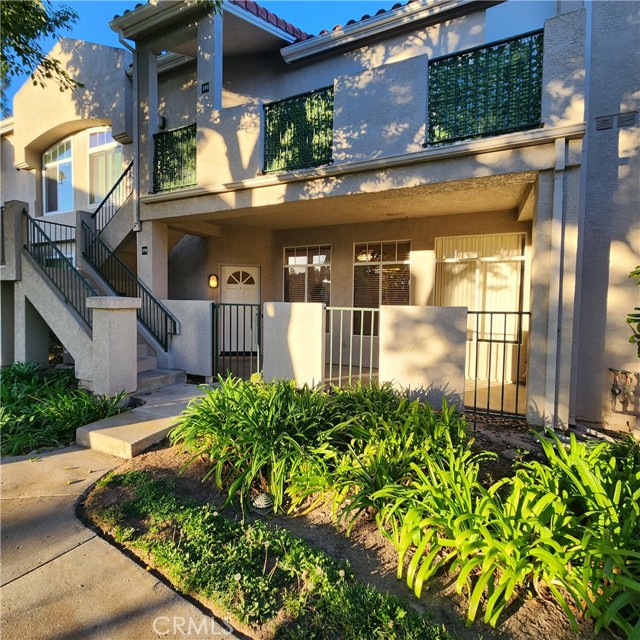 MLS# OC23181863