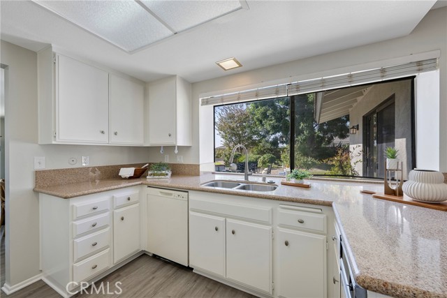 Detail Gallery Image 18 of 73 For 5151 Avenida De Amor, Yorba Linda,  CA 92886 - 4 Beds | 2/1 Baths