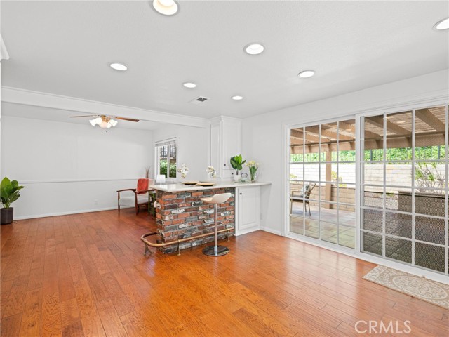 Image 27 of 42 For 2932 Oakwood Lane