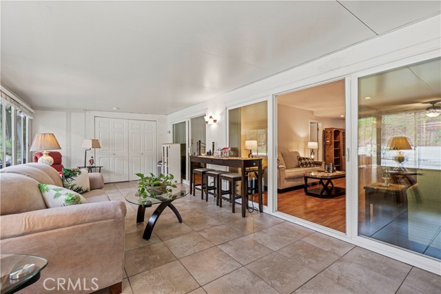 Detail Gallery Image 18 of 61 For 19439 Oak Crossing Rd, Newhall,  CA 91321 - 2 Beds | 2 Baths