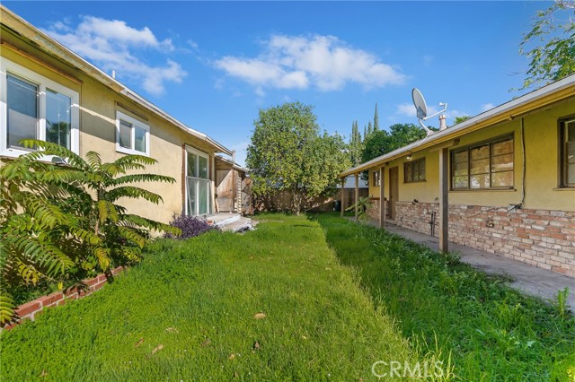 Detail Gallery Image 4 of 25 For 12418 Gain St, Pacoima,  CA 91331 - 10 Beds | 8 Baths