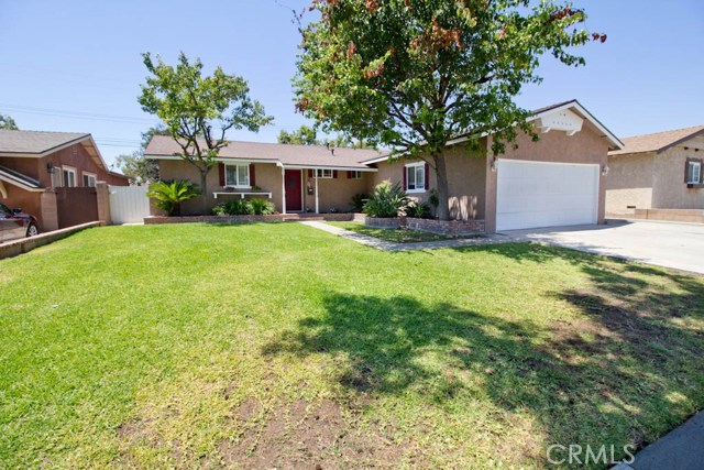 11757 Hollyview Dr, La Mirada, CA 90638