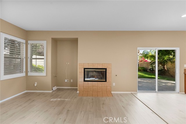 Detail Gallery Image 15 of 36 For 19316 Sidani Ln, Saugus,  CA 91350 - 3 Beds | 3 Baths
