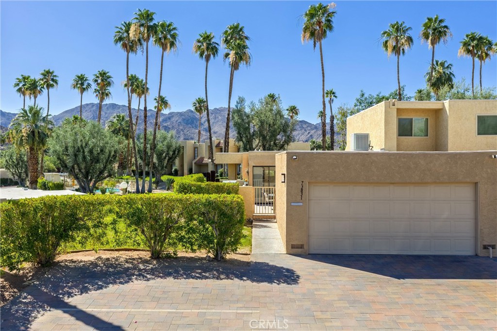 73831 Desert Circle Drive