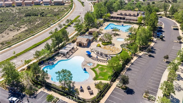 Detail Gallery Image 5 of 51 For 3826 Bur Oak, San Bernardino,  CA 92407 - 4 Beds | 3 Baths