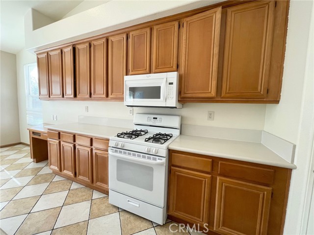 Detail Gallery Image 12 of 37 For 5555 Lincoln Ave, Hemet,  CA 92544 - 3 Beds | 2 Baths