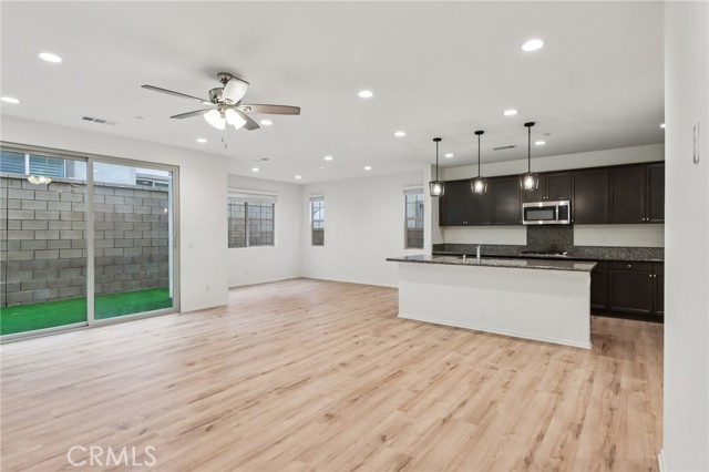 Detail Gallery Image 10 of 51 For 5313 Teramo, Fontana,  CA 92336 - 3 Beds | 2/1 Baths