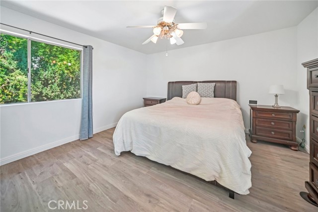 Detail Gallery Image 13 of 21 For 9950 Reseda Bld #7,  Northridge,  CA 91324 - 3 Beds | 2/1 Baths