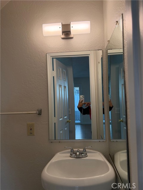 Detail Gallery Image 44 of 47 For 16770 San Bernardino Ave 19d,  Fontana,  CA 92335 - 2 Beds | 1/1 Baths