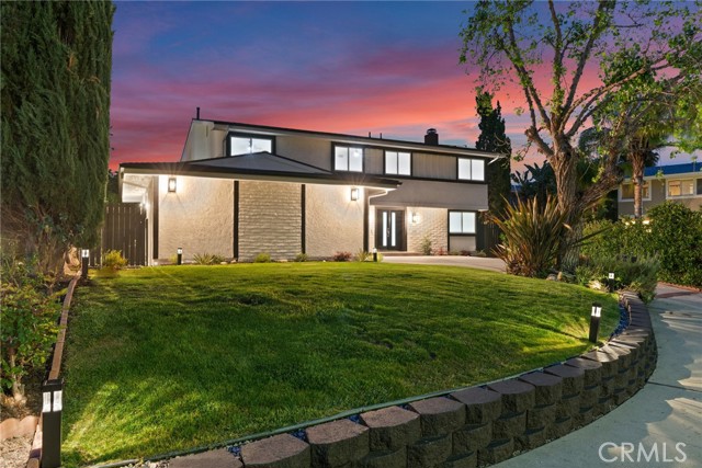 Detail Gallery Image 4 of 55 For 6216 Ellenview Ave, West Hills,  CA 91307 - 5 Beds | 2/1 Baths