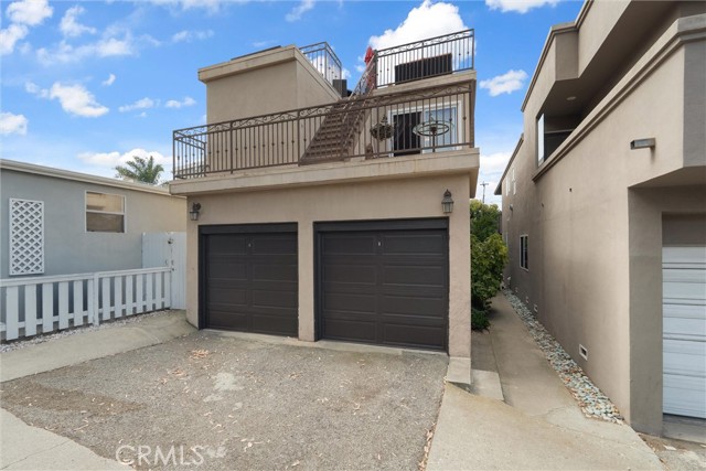 729 Longfellow Avenue, Hermosa Beach CA: https://media.crmls.org/medias/6deb27db-5d83-4b41-876e-dc94e68b5c19.jpg