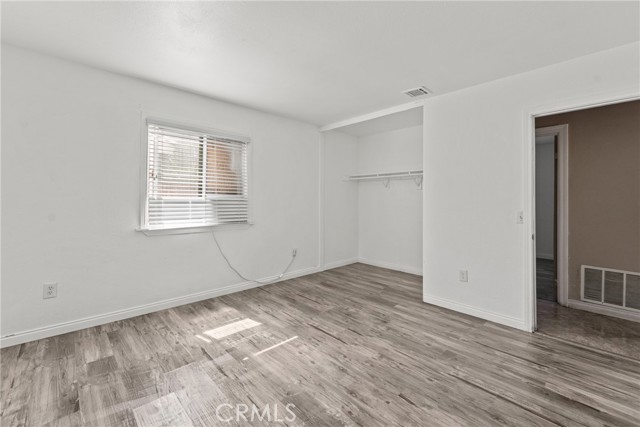Detail Gallery Image 10 of 18 For 14735 Perham Dr, Moreno Valley,  CA 92553 - 3 Beds | 2 Baths