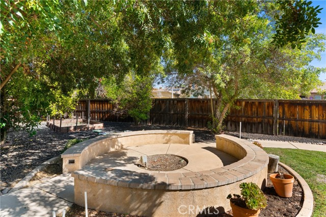 Detail Gallery Image 15 of 56 For 32487 Meadow Glen Ct, Wildomar,  CA 92595 - 7 Beds | 5 Baths