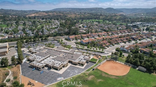 24276 Briones Drive, Laguna Niguel CA: https://media.crmls.org/medias/6deeb094-e06f-45ff-89e4-99cbd2d0d3f0.jpg