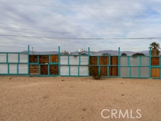 5778 Bagley Avenue, 29 Palms CA: https://media.crmls.org/medias/6deecef1-3226-4466-8751-4bcd1f977396.jpg