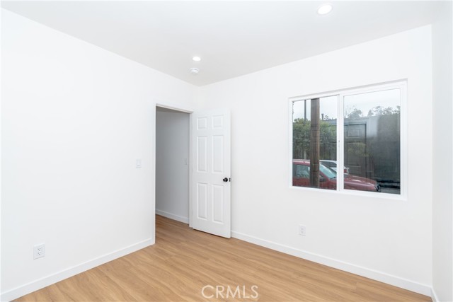 Detail Gallery Image 11 of 48 For 158 E 85th, Los Angeles,  CA 90003 - – Beds | – Baths