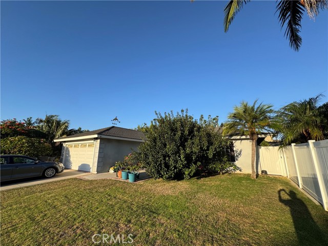 14872 Vanguard Lane, Huntington Beach CA: https://media.crmls.org/medias/6df04e0e-9ace-4fc6-b306-b266d9c85983.jpg