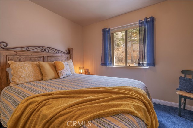 Detail Gallery Image 26 of 38 For 449 Mountainaire Ln, Big Bear Lake,  CA 92315 - 2 Beds | 2 Baths