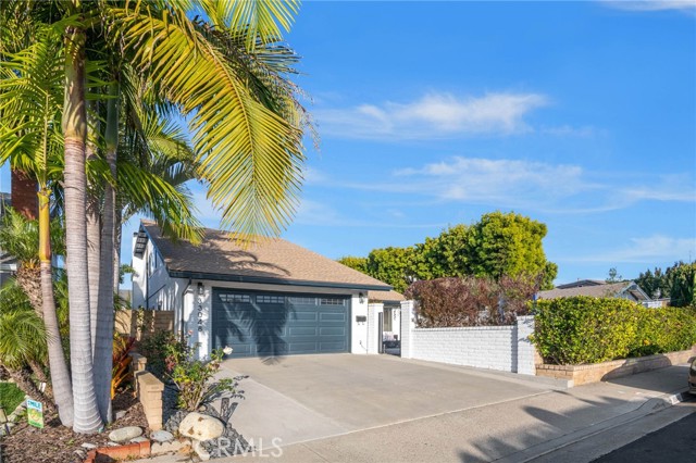 33048 Elisa Drive, Dana Point CA: https://media.crmls.org/medias/6df17056-0e69-4722-b3c8-3bd291c2f8cd.jpg