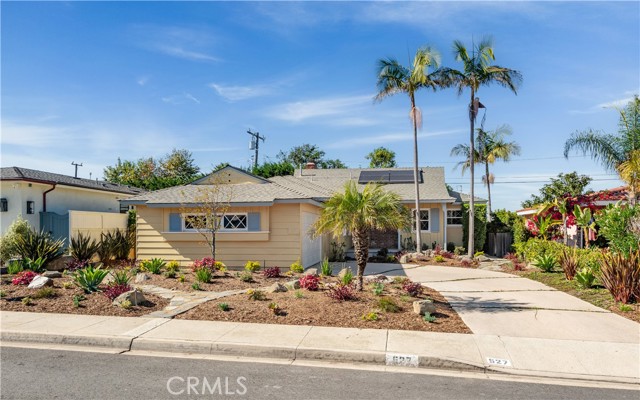 Detail Gallery Image 3 of 49 For 527 Camino De Encanto, Redondo Beach,  CA 90277 - 3 Beds | 2 Baths